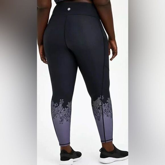 Torrid dark rose, purple and black yoga pants, size 4 - Picture 1 of 7